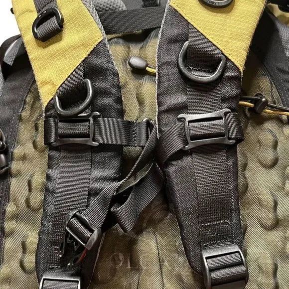 15L Hiking Backpack in Yellow